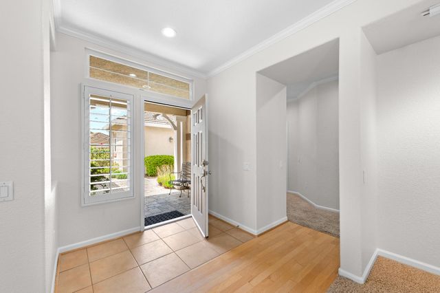 7072 Stagecoach Cir, Roseville, CA 95747