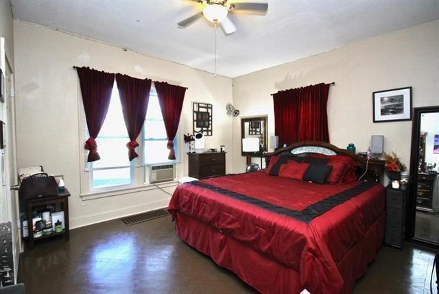 302-304 Bluff Street, Beloit, WI 53511