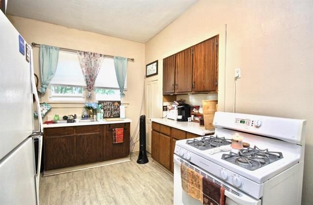 302-304 Bluff Street, Beloit, WI 53511