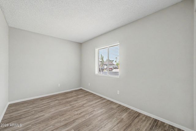 8102 W Heatherbrae Drive, Phoenix, AZ 85033