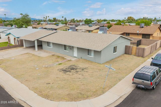 8102 W Heatherbrae Drive, Phoenix, AZ 85033