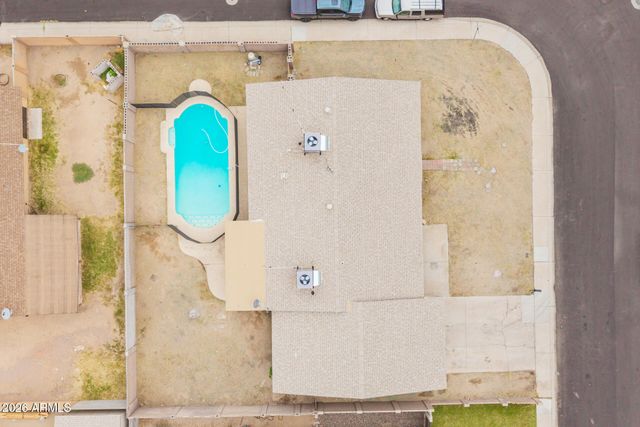 8102 W Heatherbrae Drive, Phoenix, AZ 85033