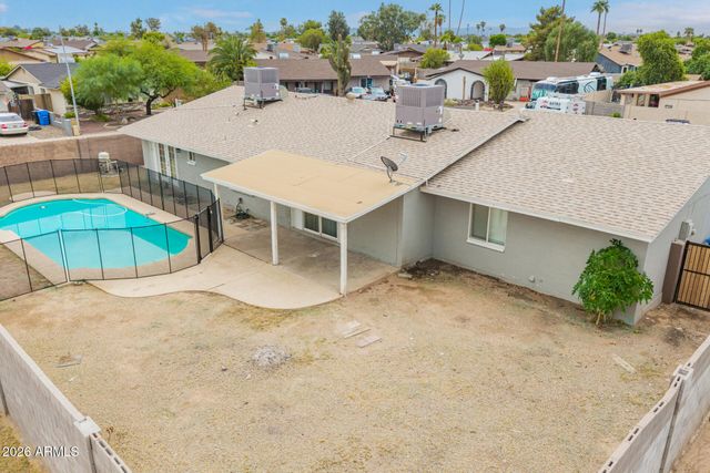 8102 W Heatherbrae Drive, Phoenix, AZ 85033