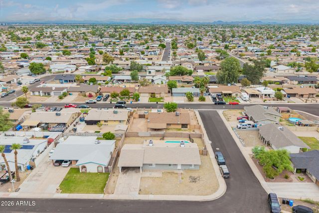 8102 W Heatherbrae Drive, Phoenix, AZ 85033