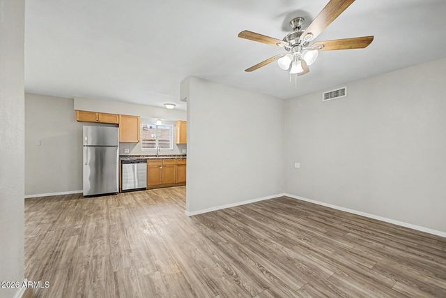 8102 W Heatherbrae Drive, Phoenix, AZ 85033