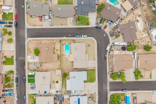 8102 W Heatherbrae Drive, Phoenix, AZ 85033
