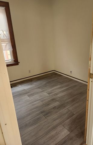 10435 S Calhoun Avenue, Chicago, IL 60617