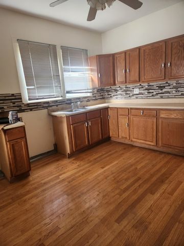 10435 S Calhoun Avenue, Chicago, IL 60617