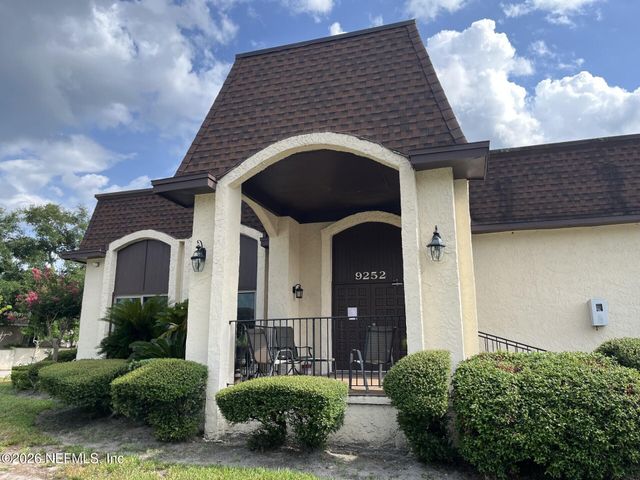 9252 SAN JOSE Boulevard 2104, Jacksonville, FL 32257