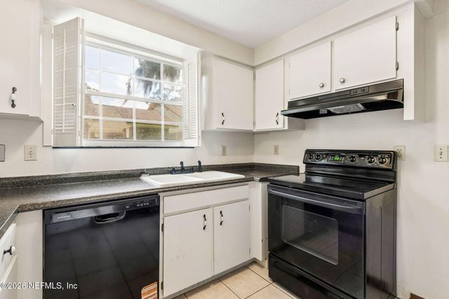 9252 SAN JOSE Boulevard 2104, Jacksonville, FL 32257