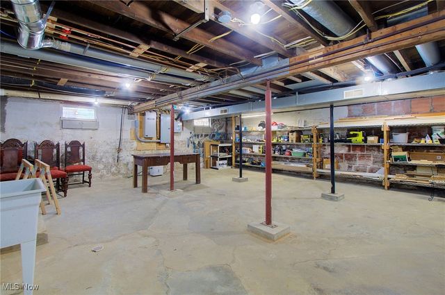 2950 Colon Drive, Copley, OH 44321