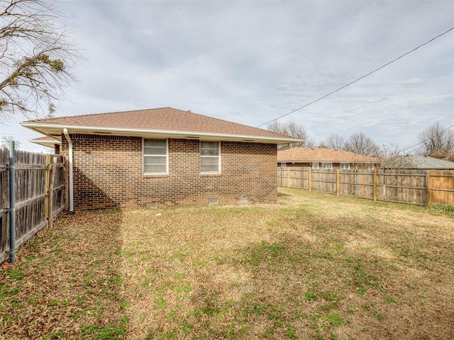 2312 N Key Boulevard, Midwest City, OK 73110