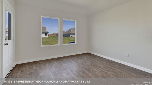 386 KOLBO CROSSING COVE, Lockhart, TX 78644