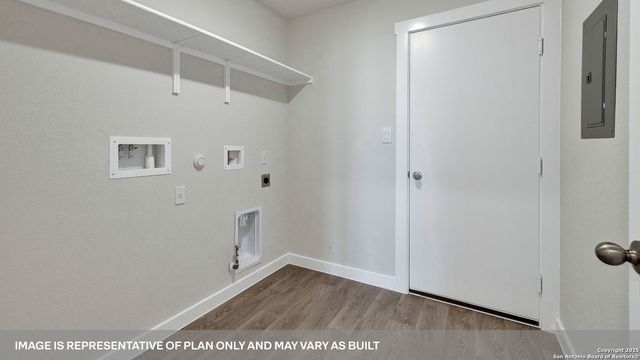 386 KOLBO CROSSING COVE, Lockhart, TX 78644