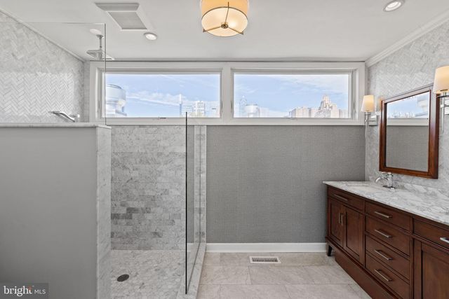 1637 KATER ST, Philadelphia, PA 19146