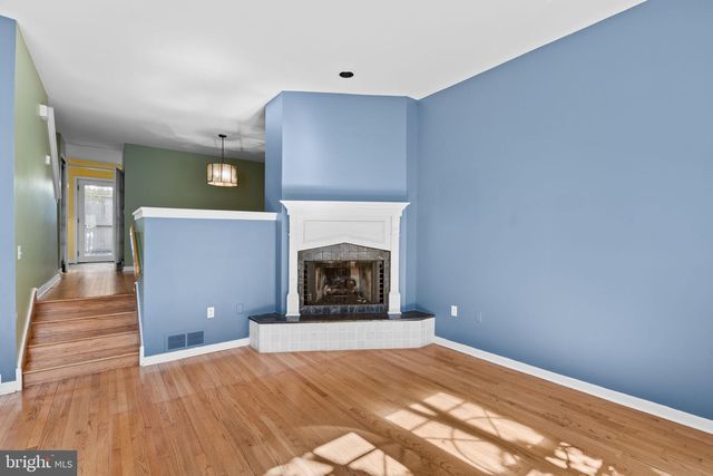 1637 KATER ST, Philadelphia, PA 19146
