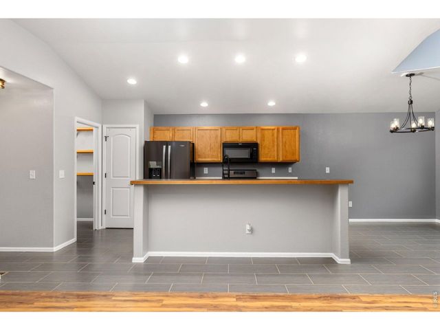 327 Fossil Dr, Johnstown, CO 80534