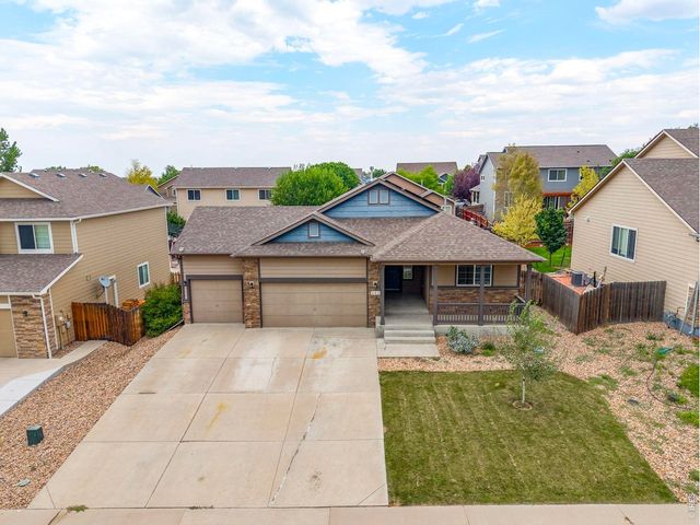 327 Fossil Dr, Johnstown, CO 80534