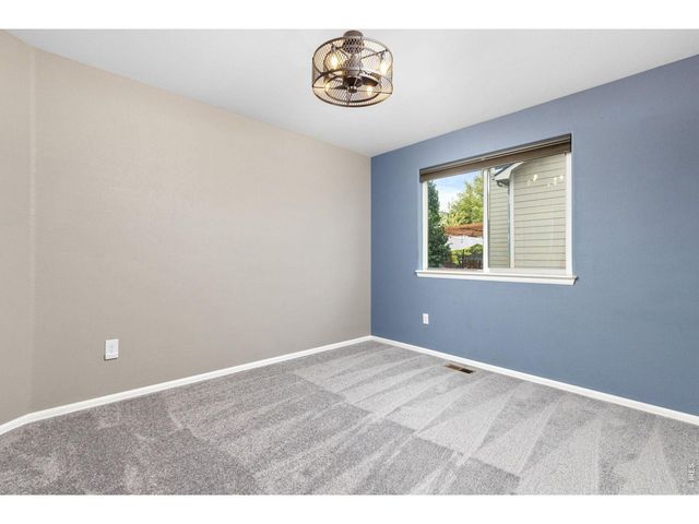 327 Fossil Dr, Johnstown, CO 80534