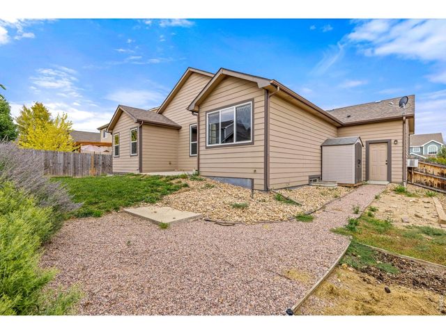 327 Fossil Dr, Johnstown, CO 80534