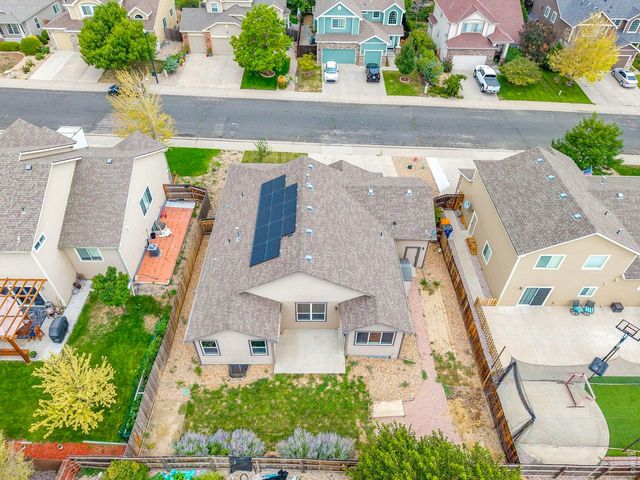 327 Fossil Dr, Johnstown, CO 80534
