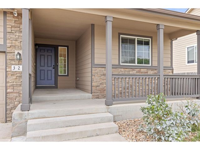 327 Fossil Dr, Johnstown, CO 80534