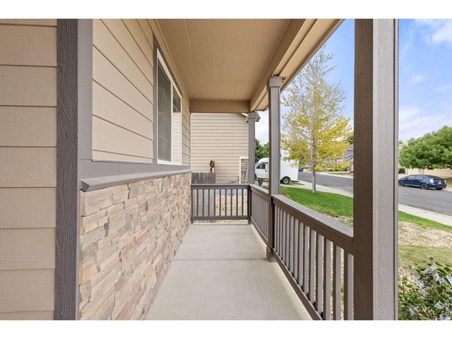 327 Fossil Dr, Johnstown, CO 80534