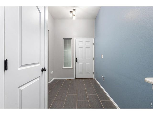 327 Fossil Dr, Johnstown, CO 80534