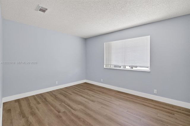 2109 Catherine Dr 4, Delray Beach, FL 33445