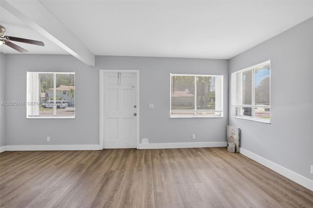 2109 Catherine Dr 4, Delray Beach, FL 33445