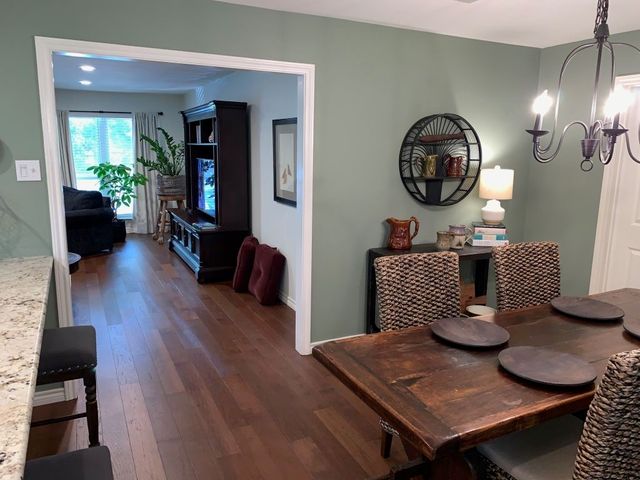 1033 Wedgewood Drive, Woodway, TX 76712