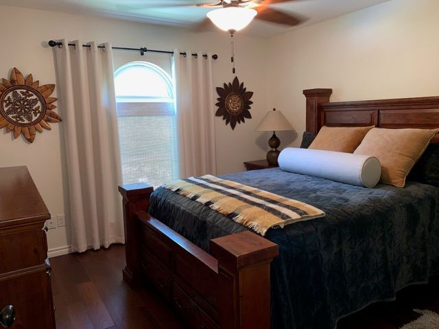 1033 Wedgewood Drive, Woodway, TX 76712