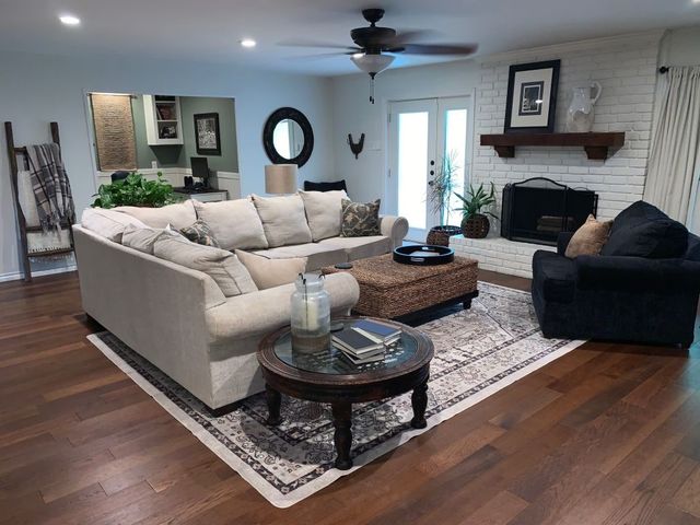 1033 Wedgewood Drive, Woodway, TX 76712