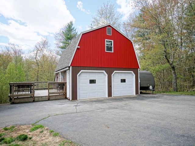 106 Page Road, Litchfield, NH 03052