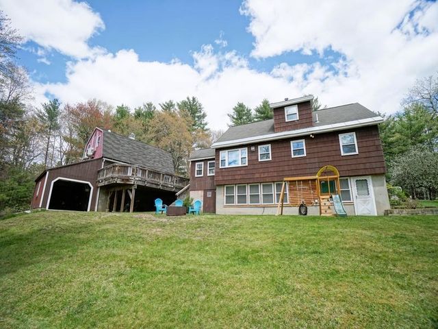 106 Page Road, Litchfield, NH 03052