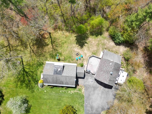 106 Page Road, Litchfield, NH 03052