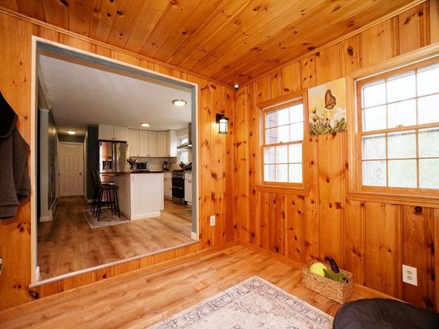 106 Page Road, Litchfield, NH 03052