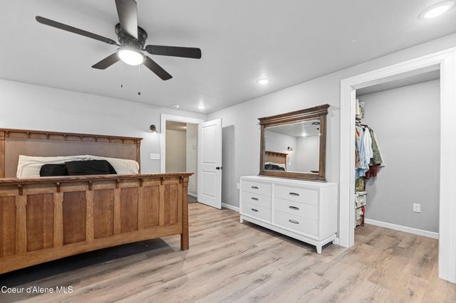 171 Beaver Pond Trl, Priest River, ID 83856