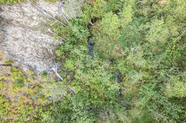 171 Beaver Pond Trl, Priest River, ID 83856