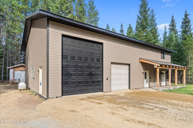 171 Beaver Pond Trl, Priest River, ID 83856