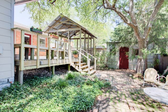 942 Bridget Lane, Dallas, TX 75218