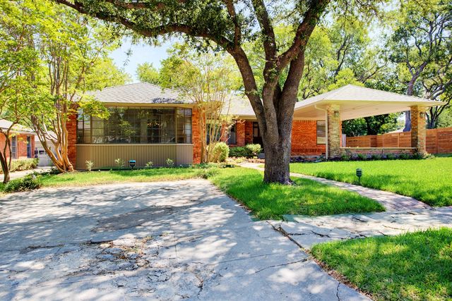 942 Bridget Lane, Dallas, TX 75218