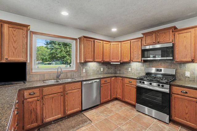 1233 Heather Drive, Holland City, MI 49423