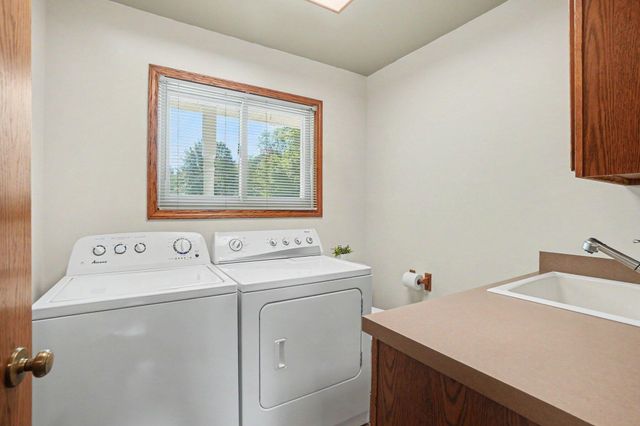 1233 Heather Drive, Holland City, MI 49423