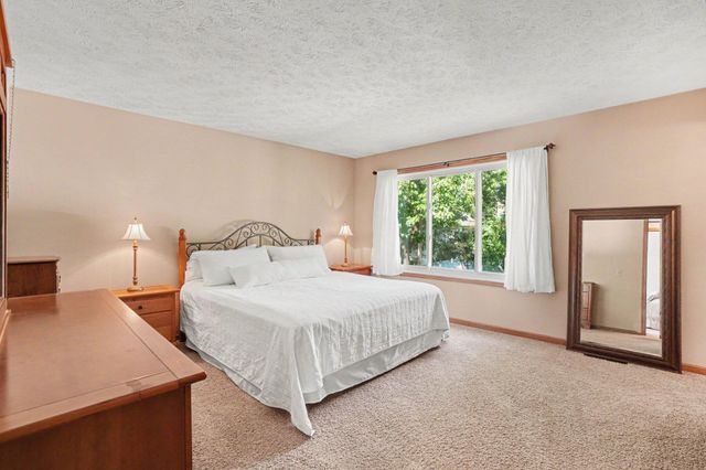 1233 Heather Drive, Holland City, MI 49423