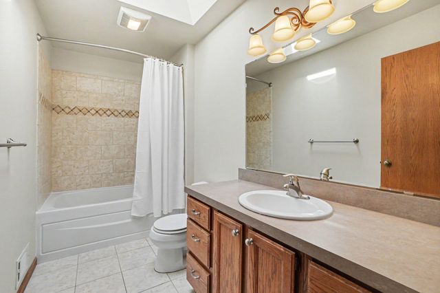 1233 Heather Drive, Holland City, MI 49423