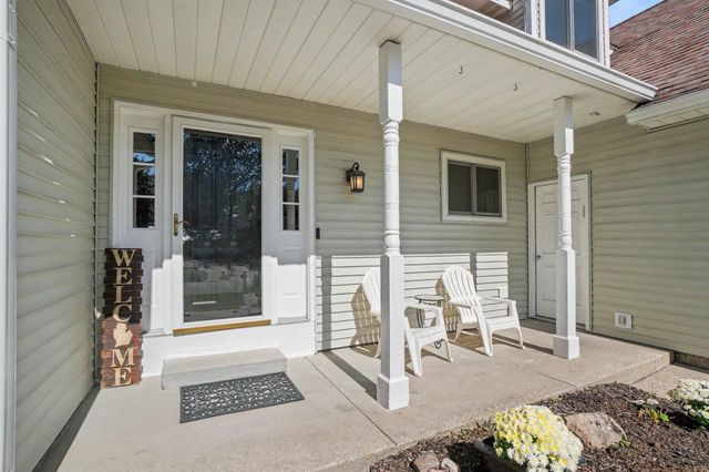 1233 Heather Drive, Holland City, MI 49423