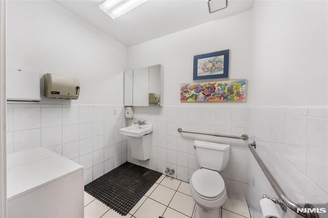 4407-4411 Park Avenue, Union City, NJ 07087