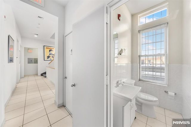 4407-4411 Park Avenue, Union City, NJ 07087