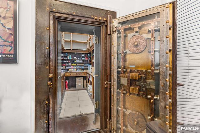 4407-4411 Park Avenue, Union City, NJ 07087